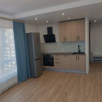 Сдается 1-комнатная квартира, 45,3 м²