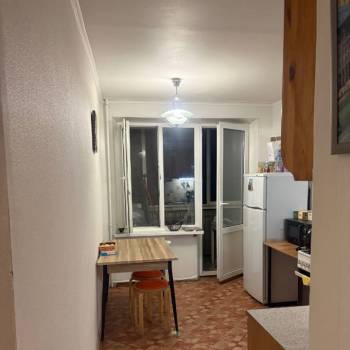 Продается 1-комнатная квартира, 35 м²