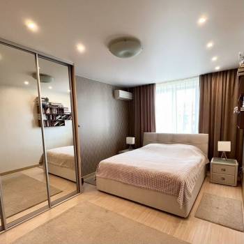 Сдается 2-х комнатная квартира, 56 м²