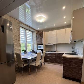 Сдается 2-х комнатная квартира, 56 м²