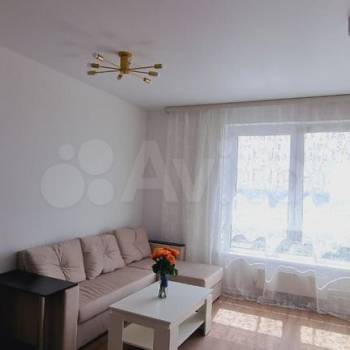 Сдается Многокомнатная квартира, 72 м²