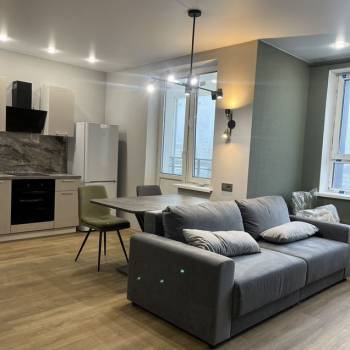 Сдается 1-комнатная квартира, 38 м²