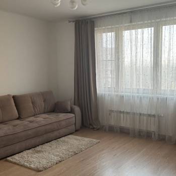 Сдается 2-х комнатная квартира, 63 м²
