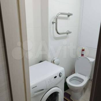 Сдается 1-комнатная квартира, 40 м²