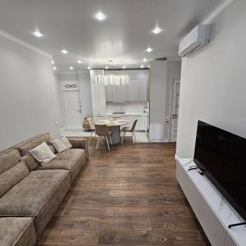 Сдается Многокомнатная квартира, 108 м²