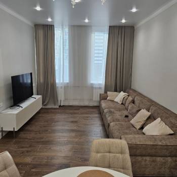 Сдается Многокомнатная квартира, 108 м²