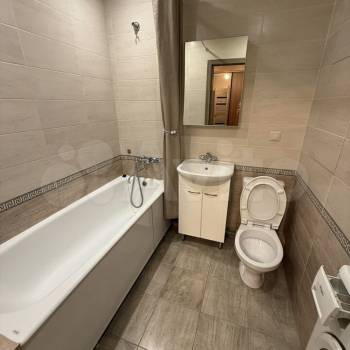 Сдается 1-комнатная квартира, 38 м²