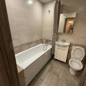 Сдается 1-комнатная квартира, 38 м²