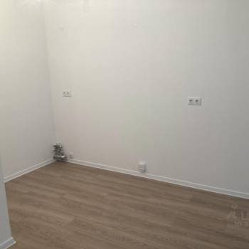 Продается 1-комнатная квартира, 31,8 м²
