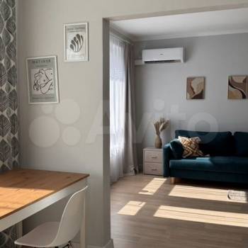 Сдается 1-комнатная квартира, 46,4 м²