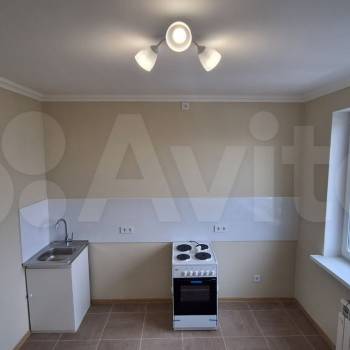 Продается 1-комнатная квартира, 42 м²