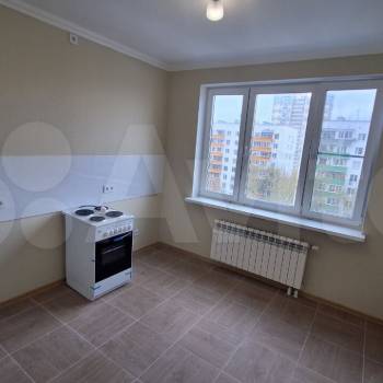 Продается 1-комнатная квартира, 42 м²