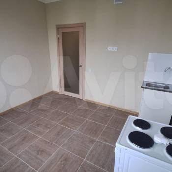 Продается 1-комнатная квартира, 42 м²