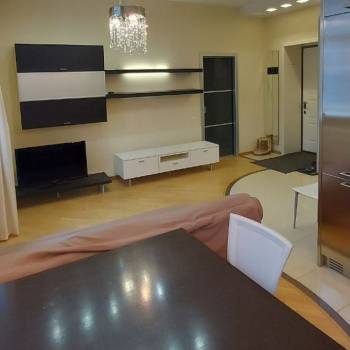 Сдается 2-х комнатная квартира, 49 м²