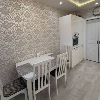 Сдается Многокомнатная квартира, 70 м²
