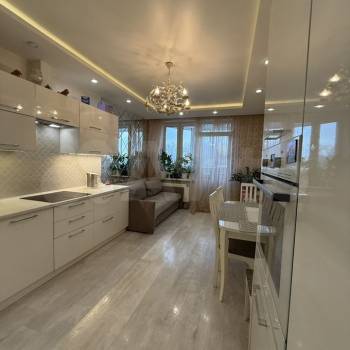 Сдается Многокомнатная квартира, 70 м²