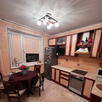 Сдается 1-комнатная квартира, 41 м²