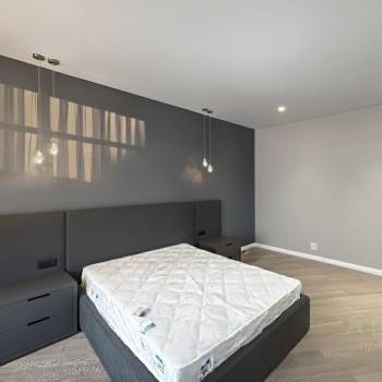 Продается Дом, 400 м²