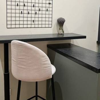 Продается 1-комнатная квартира, 14,4 м²
