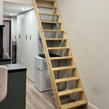 Продается 1-комнатная квартира, 14,4 м²