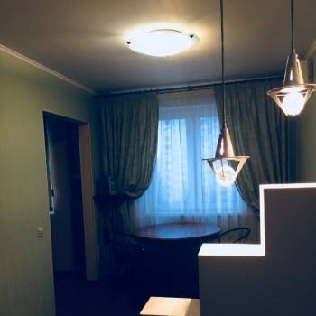 Сдается Многокомнатная квартира, 60 м²