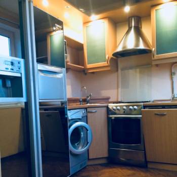 Сдается Многокомнатная квартира, 60 м²