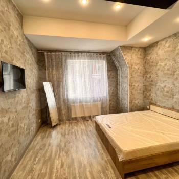 Сдается 2-х комнатная квартира, 60 м²