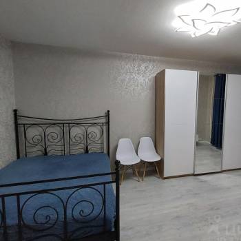 Продается 1-комнатная квартира, 37,5 м²