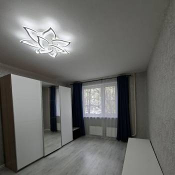 Продается 1-комнатная квартира, 37,5 м²