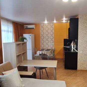 Сдается 1-комнатная квартира, 42,5 м²