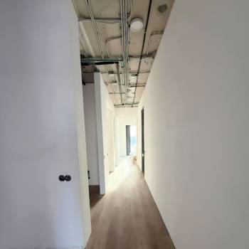 Продается Многокомнатная квартира, 90,8 м²