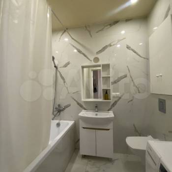 Сдается 1-комнатная квартира, 38 м²