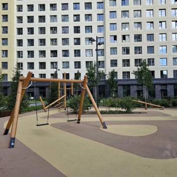 Продается 1-комнатная квартира, 63,5 м²