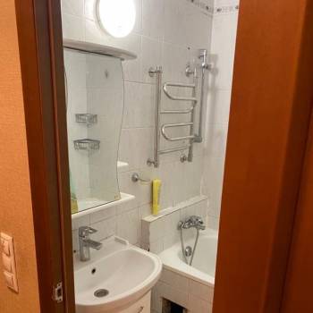 Сдается Многокомнатная квартира, 84 м²