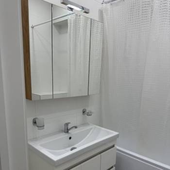 Сдается 2-х комнатная квартира, 61,4 м²