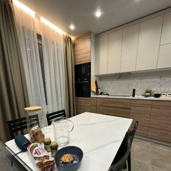 Продается 2-х комнатная квартира, 60 м²