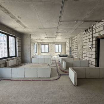 Продается Многокомнатная квартира, 82 м²