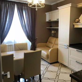 Продается 1-комнатная квартира, 44 м²
