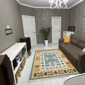 Продается 1-комнатная квартира, 44 м²