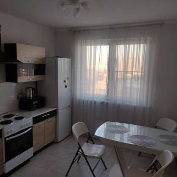 Сдается 2-х комнатная квартира, 57 м²