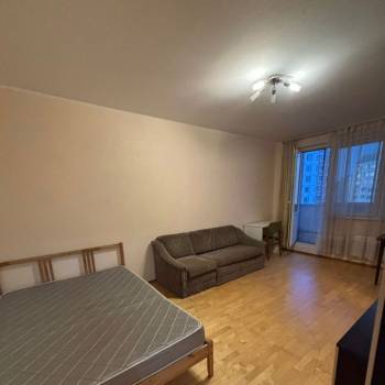 Сдается Многокомнатная квартира, 80 м²