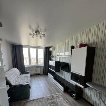 Сдается 1-комнатная квартира, 46 м²