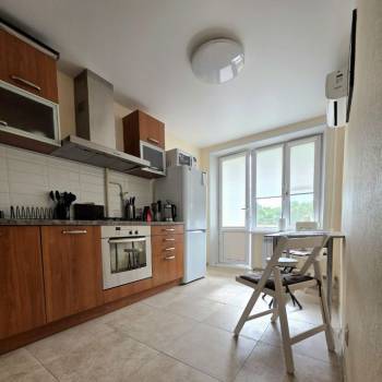 Сдается 1-комнатная квартира, 36 м²