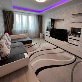 Сдается 1-комнатная квартира, 42 м²
