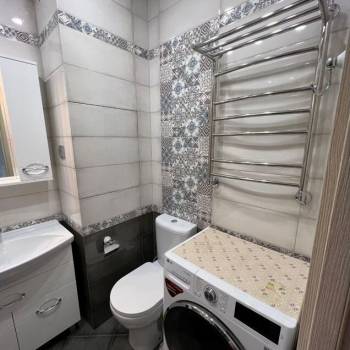 Сдается 1-комнатная квартира, 42 м²