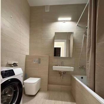 Сдается Многокомнатная квартира, 72,1 м²