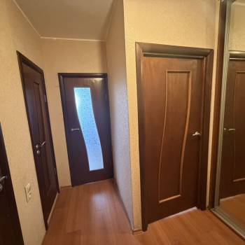 Продается 1-комнатная квартира, 40,6 м²