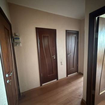 Продается 1-комнатная квартира, 40,6 м²