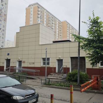 Сдается Нежилое помещение, 175 м²