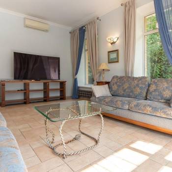 Сдается Дом, 320 м²